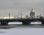 Jambatan Blagoveshchensky: kalung berharga Neva
