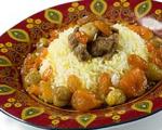 Echtes aserbaidschanisches Kyukyu oder Omelett mit Kräutern. Für das Omelett benötigen wir